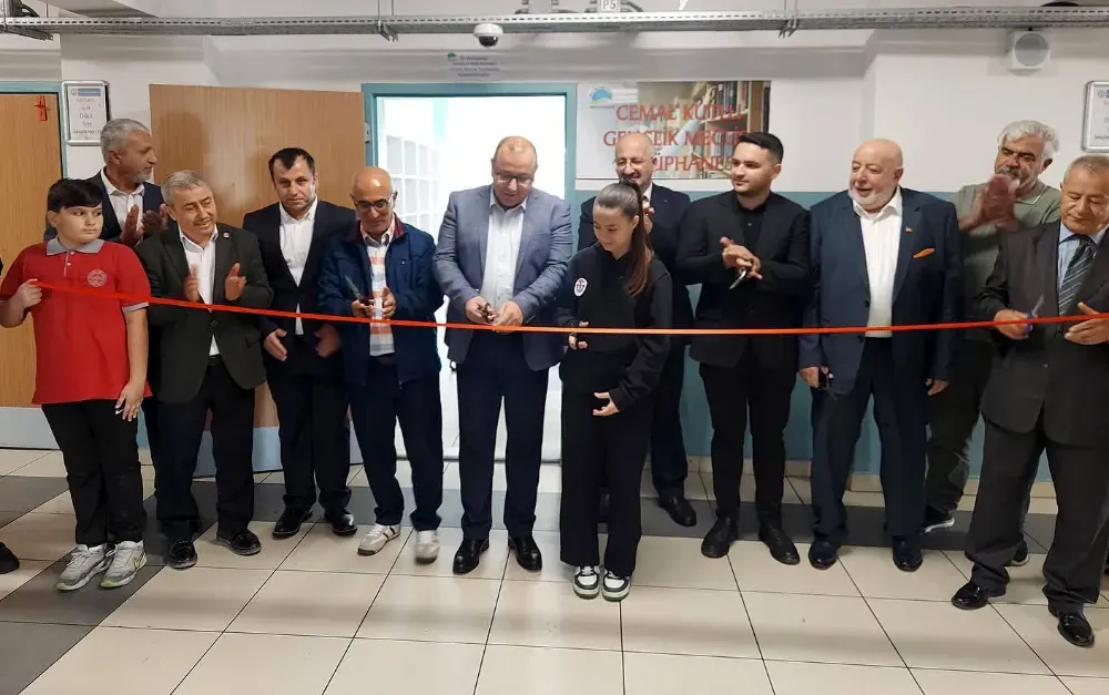 Cemal Kutlu Gençlik Meclisi Kütüphanesi Açıldı