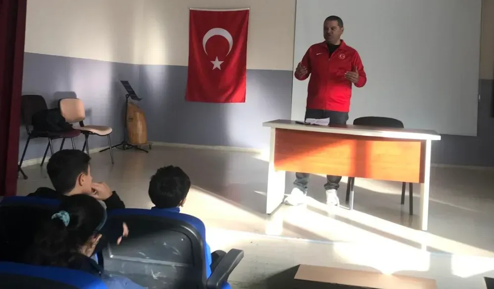Bağımlılıkla Mücadelede Sporun Önemi Anlatıldı