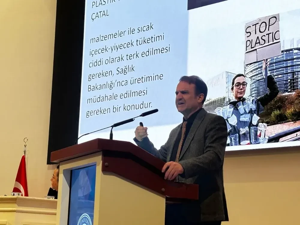 Mikroplastik Tehlikesi Paneli Düzenlendi